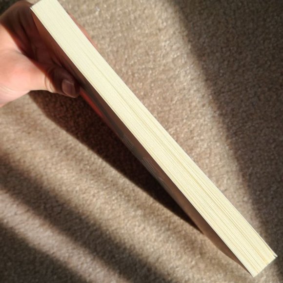 4/$25 Fifteen Dogs by Andre Alexis - Paperback - Picture 5 of 5